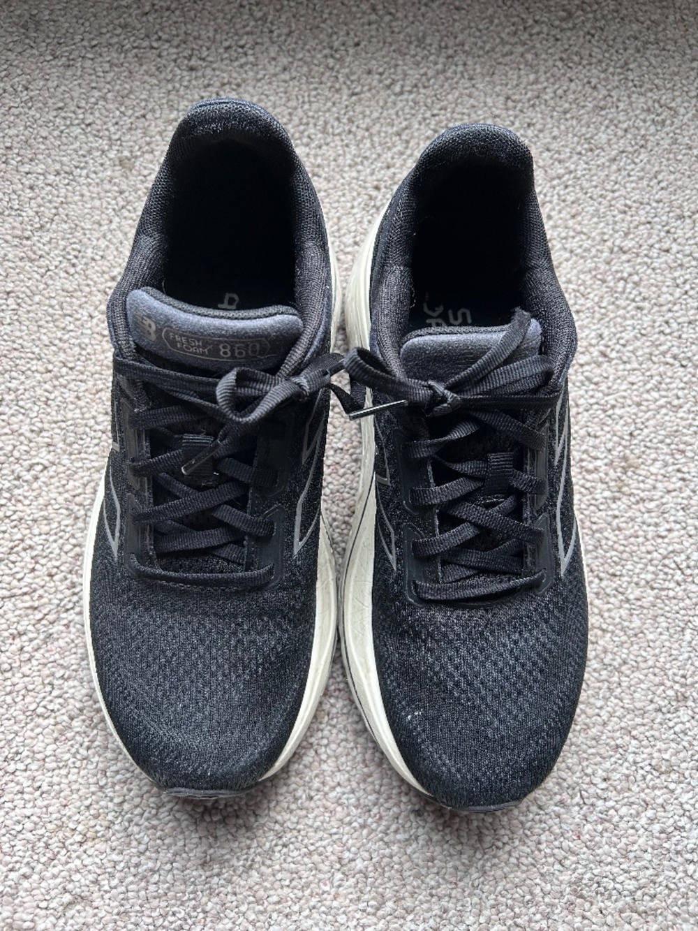 New Balance Men’s X 860 v13